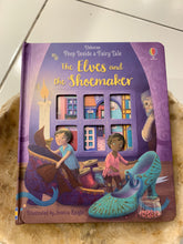Load image into Gallery viewer, USBORNE PEEP INSIDE BOOK