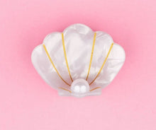 Load image into Gallery viewer, MINI SHELL HAIR CLAW
