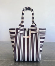 Load image into Gallery viewer, DOS OMBRE SHOULDER BAG
