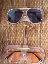 Load image into Gallery viewer, AVIATOR SUNGLASSES ASSORTED
