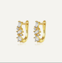 Load image into Gallery viewer, MALVA BAGUETTE ZIRCONIA LOCK EARRING - JEWELRY
