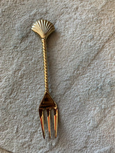 Load image into Gallery viewer, FORK BRASS ASSORTED
