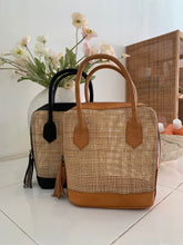 Load image into Gallery viewer, Rattan Handmade Bags
