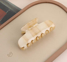 Load image into Gallery viewer, FRANCE ACRYLIC HAIR CLAW
