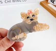 Load image into Gallery viewer, DOG HAIR CLAW
