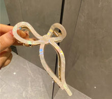Load image into Gallery viewer, COQUETTE METAL HAIR CLAW
