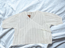 Load image into Gallery viewer, LULU WRAP TOP
