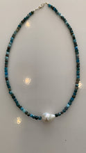 Load image into Gallery viewer, BAROQUE PEARL NECKLACE
