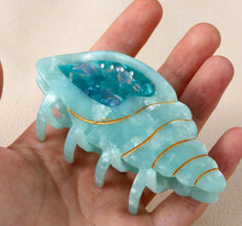 Load image into Gallery viewer, CONCH HAIR CLAW

