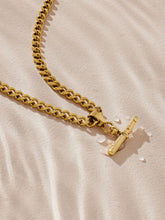Load image into Gallery viewer, T - BAR NECKLACE
