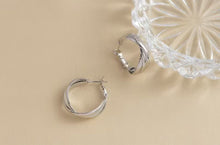 Load image into Gallery viewer, FLAT BAR BAND X SHAPED HOOPS - JEWELRY
