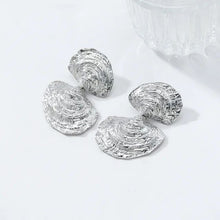 Load image into Gallery viewer, DOUBLE SEASHELL EARRING - JEWELRY
