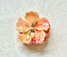 Load image into Gallery viewer, SAKURA MARBLE HAIR CLAW
