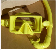 Load image into Gallery viewer, BARBADOS DIVE MASK AND SNORKEL

